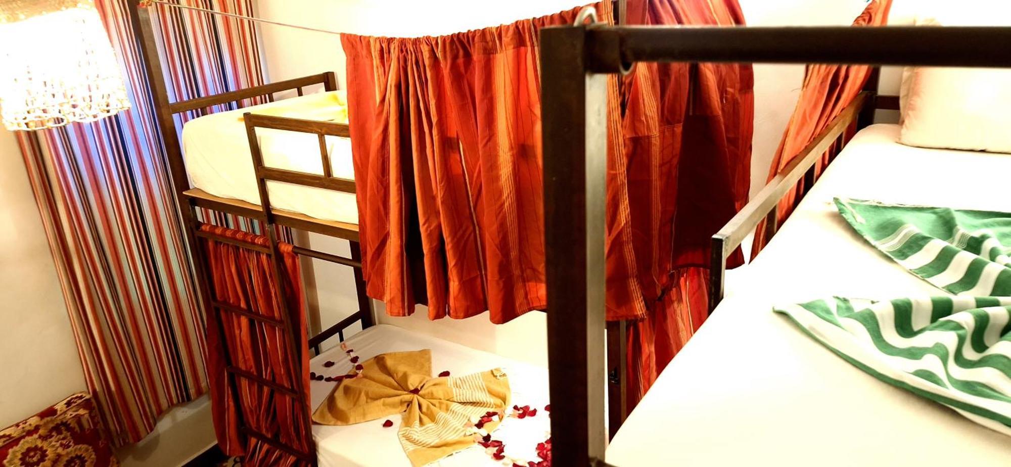 Hostel Dar Ben Youssef Marrakesh Buitenkant foto