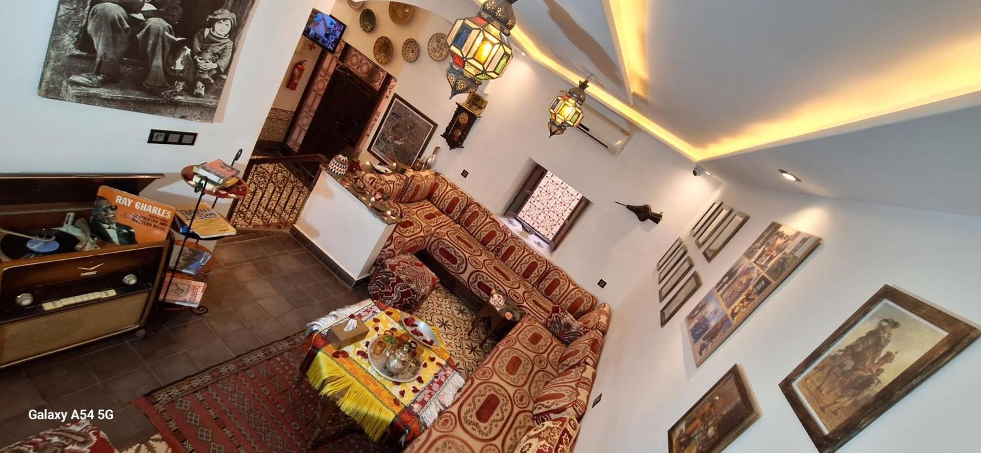 Hostel Dar Ben Youssef Marrakesh Buitenkant foto